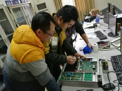 重慶空管分局技術(shù)攻堅(jiān)，故障PAE電臺成功修復(fù)保通信